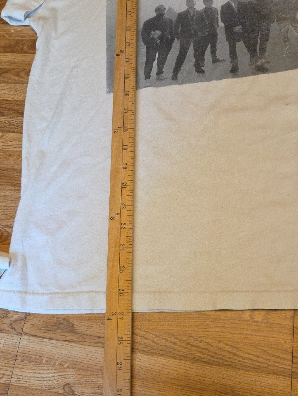 White Graphic Tee - Latin America 2022 - Picture 6 of 7